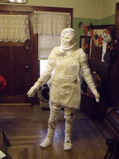 funny mummy costume|More.